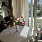 Anni *