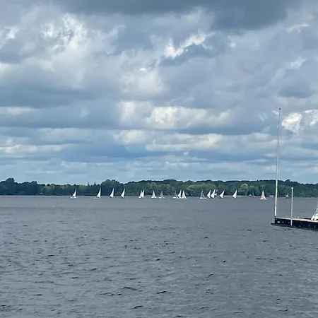 Anni *